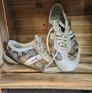 Coach Signature Canvas & Leather Sneakers in Brown, 7.5